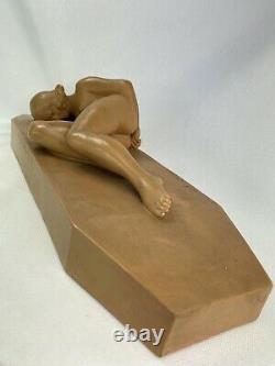 1920/1930 D. Daniel Sculpture Femme Couchee Art Deco Terre Cuite Statue Erotique