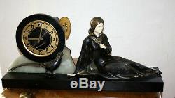 1920/1930 Pendule STATUE SCULPTURE ART DECO CHRYSELEPHANTINE FEMME au Faisan