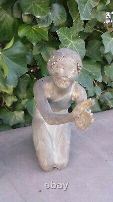 Ancienne grande sculpture ART DECO en régule jeune femme à genou années 30