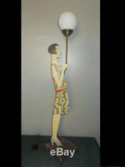 Ancienne lampe lampadaire statue femme art deco 1950 sculpture bois vintage lamp