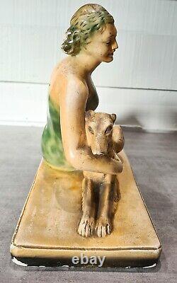 Antique sculpture statue plâtre art déco dame et chien lévrier barzoi