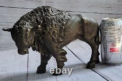 Art Déco Américain Artiste Buffalo Bison Bronze Fonte Sculpture Statue Ouvre