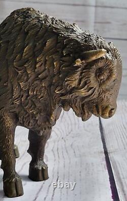 Art Déco Américain Artiste Buffalo Bison Bronze Fonte Sculpture Statue Ouvre