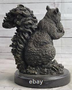 Art Déco Bronze Sculpture De Un Écureuil Fait Figurine Statue Ouvre