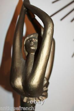 Art déco, Sculpture danseuse plâtre doré signé Guibert. Art French pottery 44cm