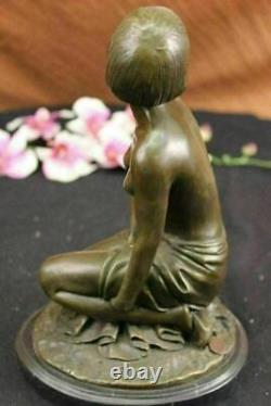 Bronze Statue De Jeune Fille En Thought Sculpture Art Déco Sur Marbre Figure