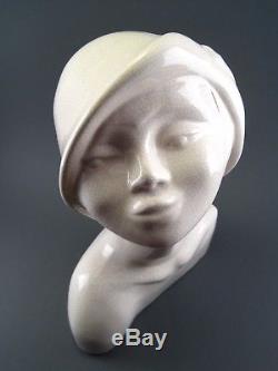 Buste de Femme au Chapeau faïence fine céramique craquelée ART DECO signé LEROY