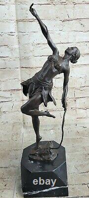 Grand Art Déco Sculpture Femelle Danseuse Sur Marbre Base - Statue Bronze