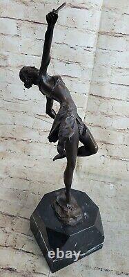 Grand Art Déco Sculpture Femelle Danseuse Sur Marbre Base - Statue Bronze