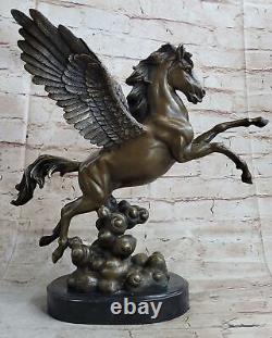 Grand Mythique Pegasus Bronze Sculpture Marbre Staue Art Déco Flying Cheval Art