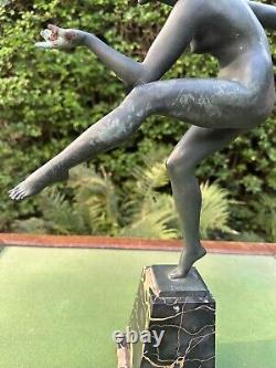 Grande sculpture Danseuse Payenne signée Derenne par Max Le Verrier (Art-Deco)