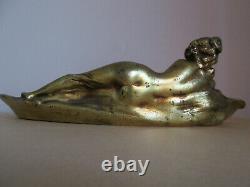 Important bronze doré signé MAXIME. Jeune femme dénudée. Art-Nouveau / Art-Déco