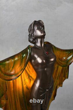 Lampe de Table Art Deco Sculpture Tänzeriin 20er Années Style Figure Féminine