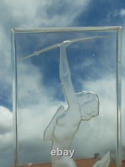 Lampe veilleuse en verre art deco JOSHECO femme nue lalique style sculpture vase