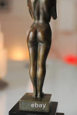 Sculpture en bronze Art Deco Signée G. Garreau