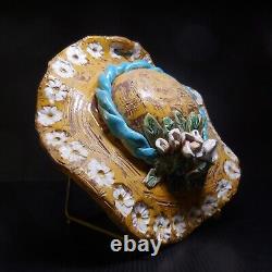 Sculpture poterie céramique barbotine art déco chapeau fleur France N8284