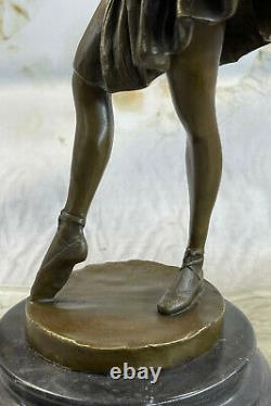 Statue En Bronze Style Art Déco Danseuse Au Cerceau Reproduction Colbert 39 CM