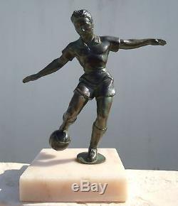 Statue sculpture footballeur Ignacio Gallo Art Déco