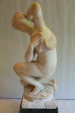 Superbe sculpture en albâtre signée Ettore ZOCCHI Florence H 44 cm