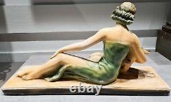 Vintage sculpture plâtre art déco dame et lévrier Art deco plaster sculpture