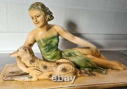Vintage sculpture plâtre art déco dame et lévrier Art deco plaster sculpture