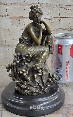 Western Art Déco Sculpture Abstrait Femme Pensée Bronze Statue Signée