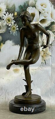 Western Art Déco Sculpture Nu Femme Fille Signée Bronze Statue Fonte Solde